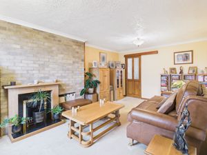 Sitting Room- click for photo gallery